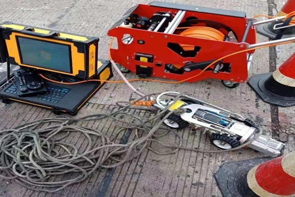 化州CCTV管道检测机器人